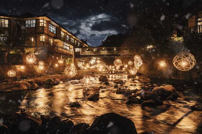 Kurokawa Onsen Mùa Đông: Bản Tình Ca Ánh Sáng Và Hơi Ấm Giữa Lòng Kyushu Kurokawa Onsen Mùa Đông