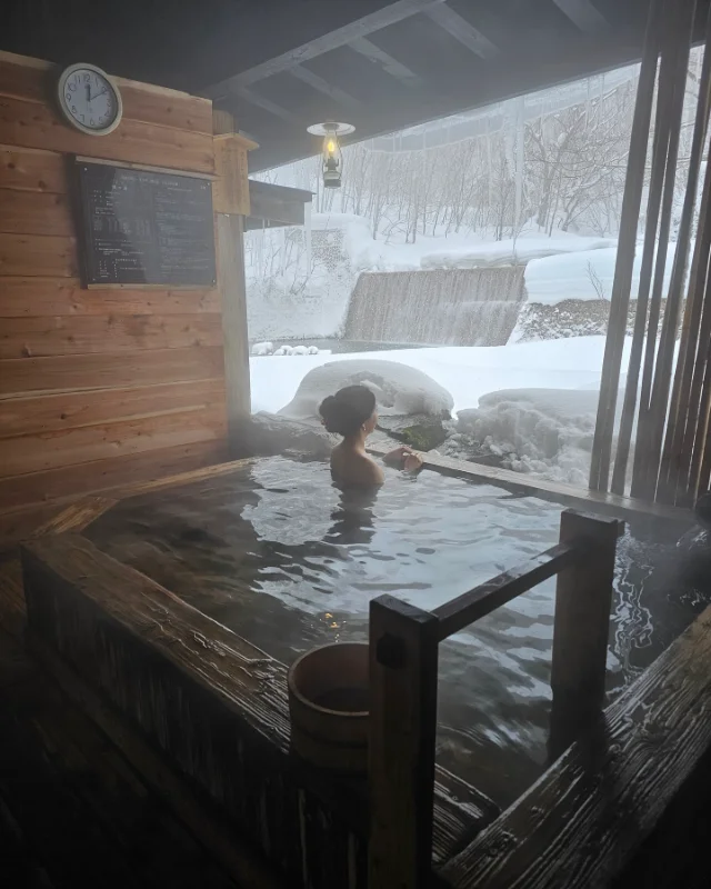 Nyuto Onsen Mùa Đông: Bản Tình Ca Tuyết Trắng Tại Thánh Địa Onsen