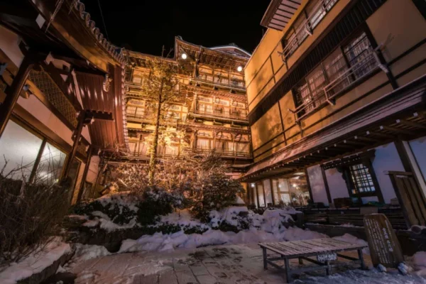 Shibu Onsen Mùa Đông: Hành Trình Tìm Về Nhật Bản Cổ Xưa