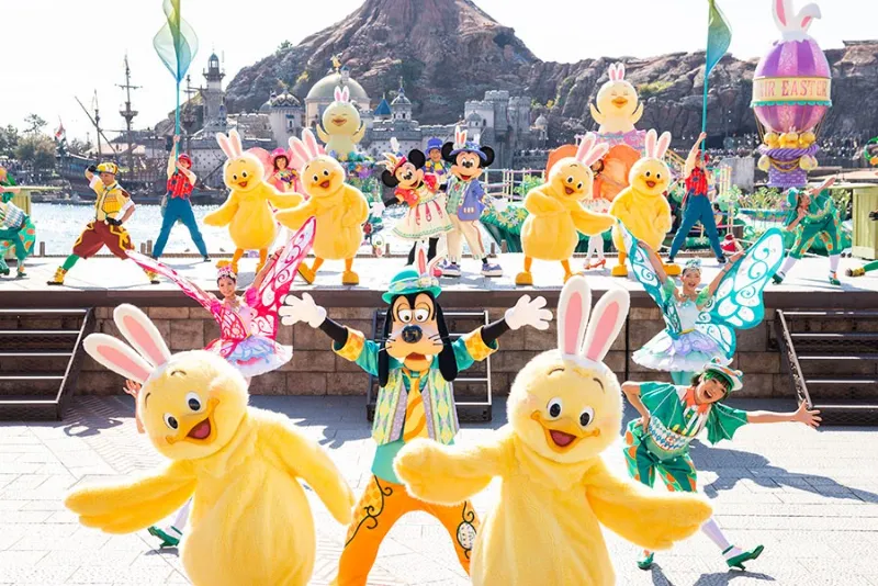 Disney Easter: Lạc vào thế giới trứng phục sinh tại Tokyo