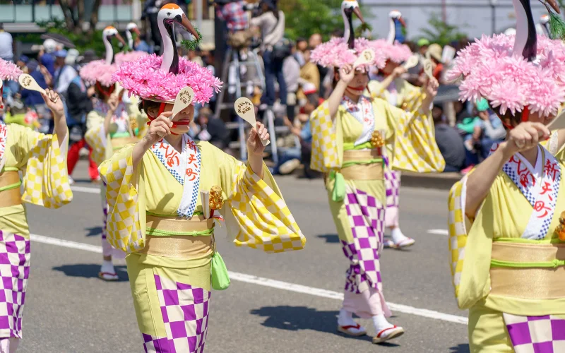 Cẩm nang sống sót qua Golden Week 2026