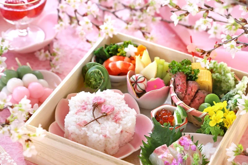 Review hộp cơm Hanami Bento lộng lẫy tại Tokyo Review hộp cơm Hanami Bento lộng lẫy tại Tokyo