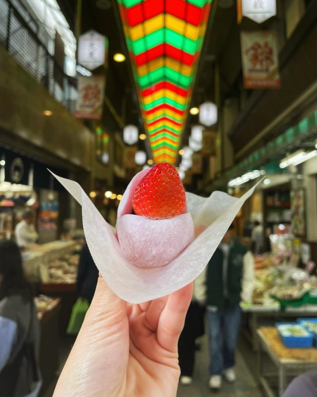 Ichigo Daifuku: Viên ngọc đỏ trong tuyết | Ẩm thực Nhật Bản