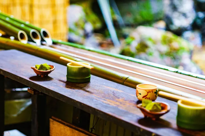 Nagashi Somen: Trải Nghiệm Ẩm Thực Giải Nhiệt Mùa Hè Nhật Bản