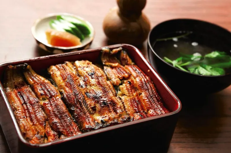 Lươn Nướng Unagi: Nghệ Thuật Ẩm Thực Mùa Hè Nhật Bản Lươn Nướng Unagi