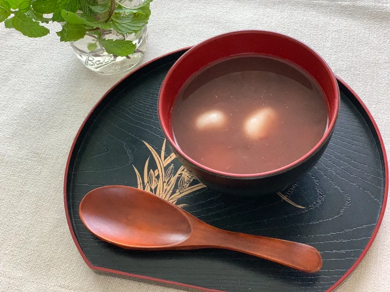 Chè Đậu Đỏ Zenzai: Hương Vị Khởi Đầu Năm Mới tại Nhật Bản Chè Đậu Đỏ Zenzai