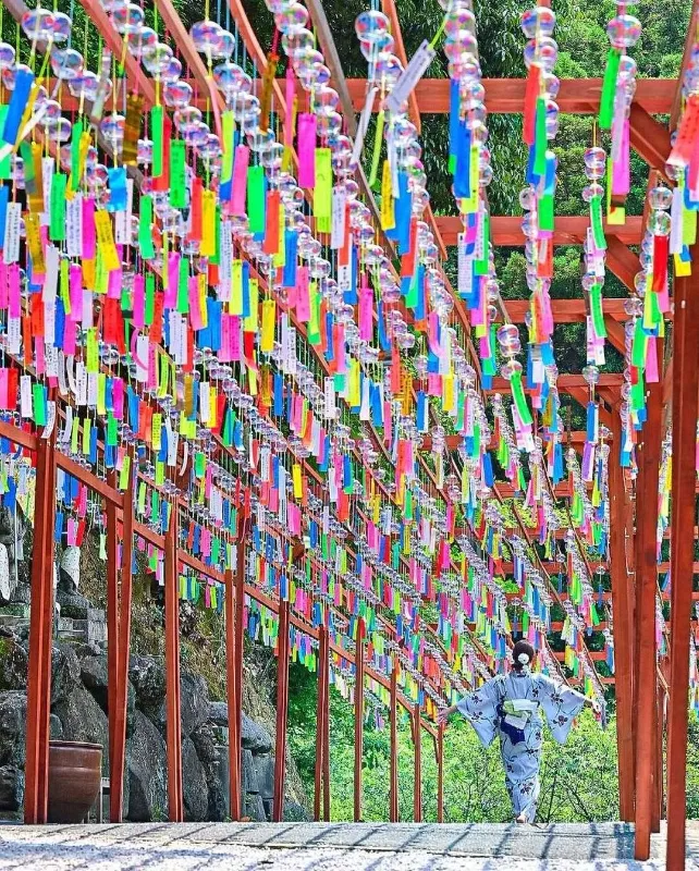 Chuông gió Furin: Nghệ Thuật Chữa Lành Tại Nhật Bản Chuông gió Furin